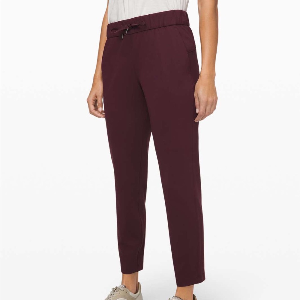 LuluLemon On The Fly Pant CSSI size 6 NWT